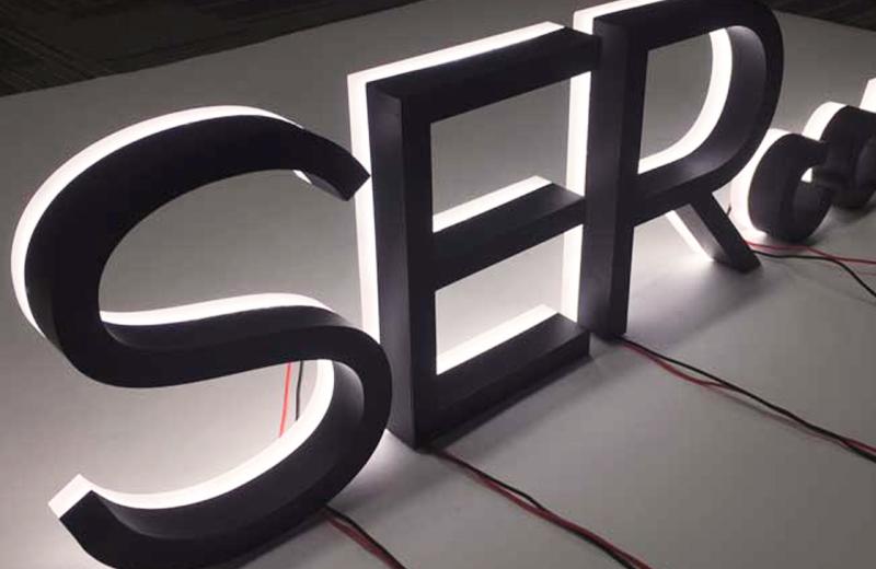 glowing-back-lighting-on-illuminated-sign-letters