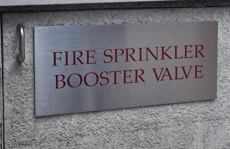 fire-sprinkler-engraved-stainless-steel-plaque