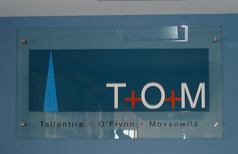 large-glass-sign-with-3d-artwork