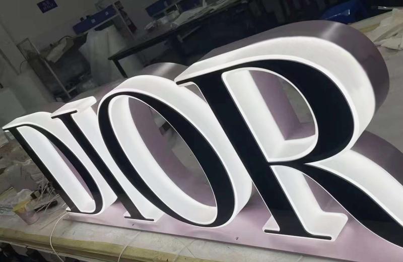 Dior-wide-acrylic-letter-fronts-illuminated