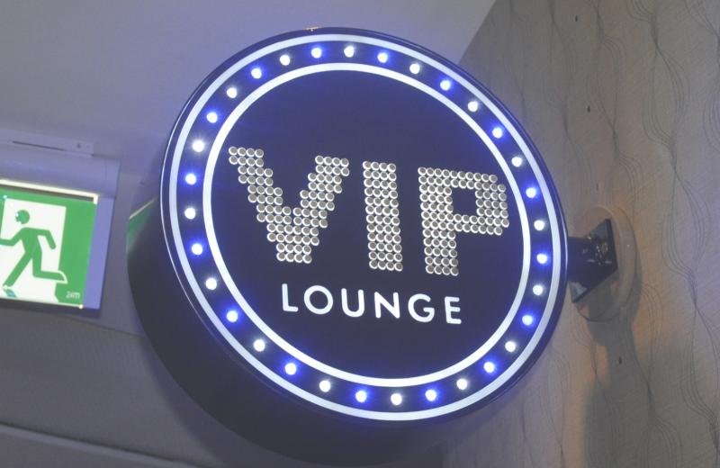 vip_12