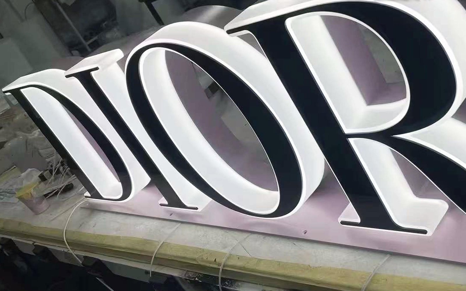 dior-illumined-letters